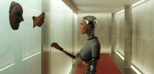 EX MACHINA (2015)
