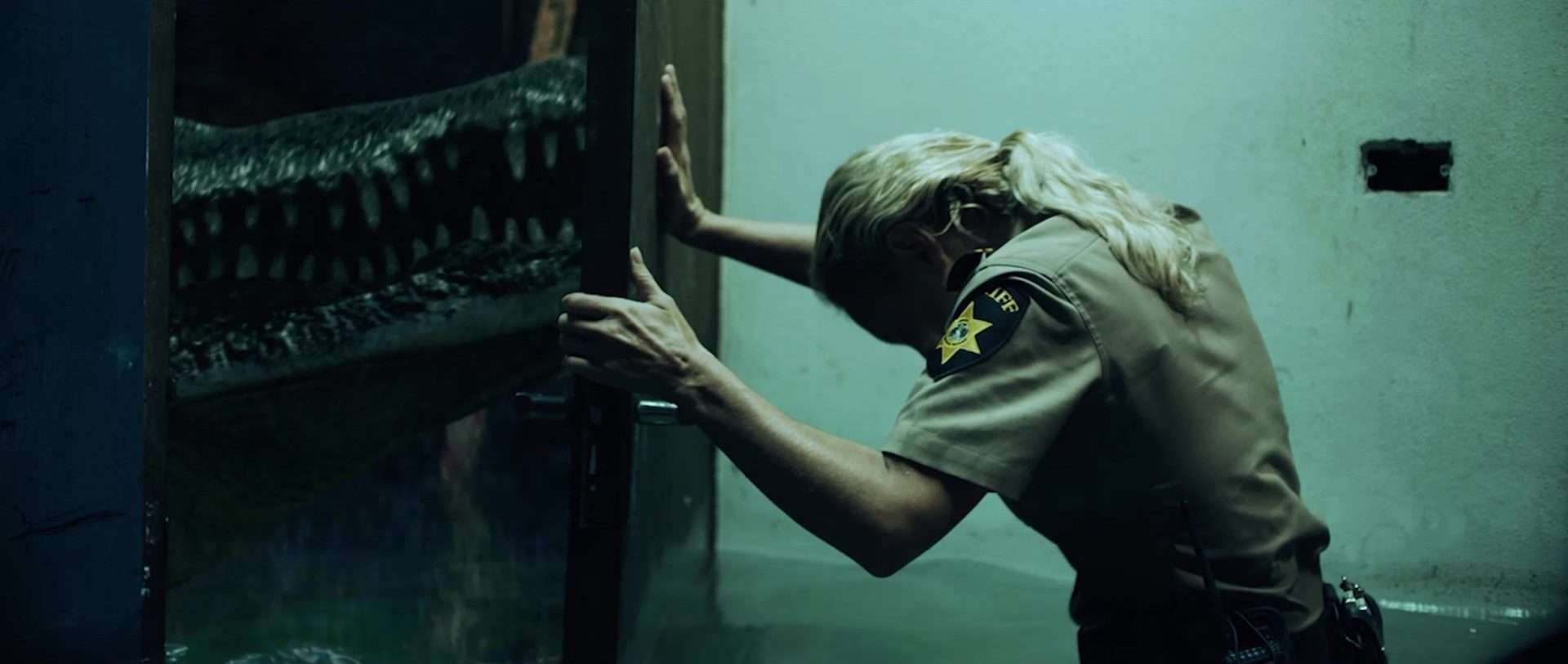 Nicky Whelan in The Flood (2023)