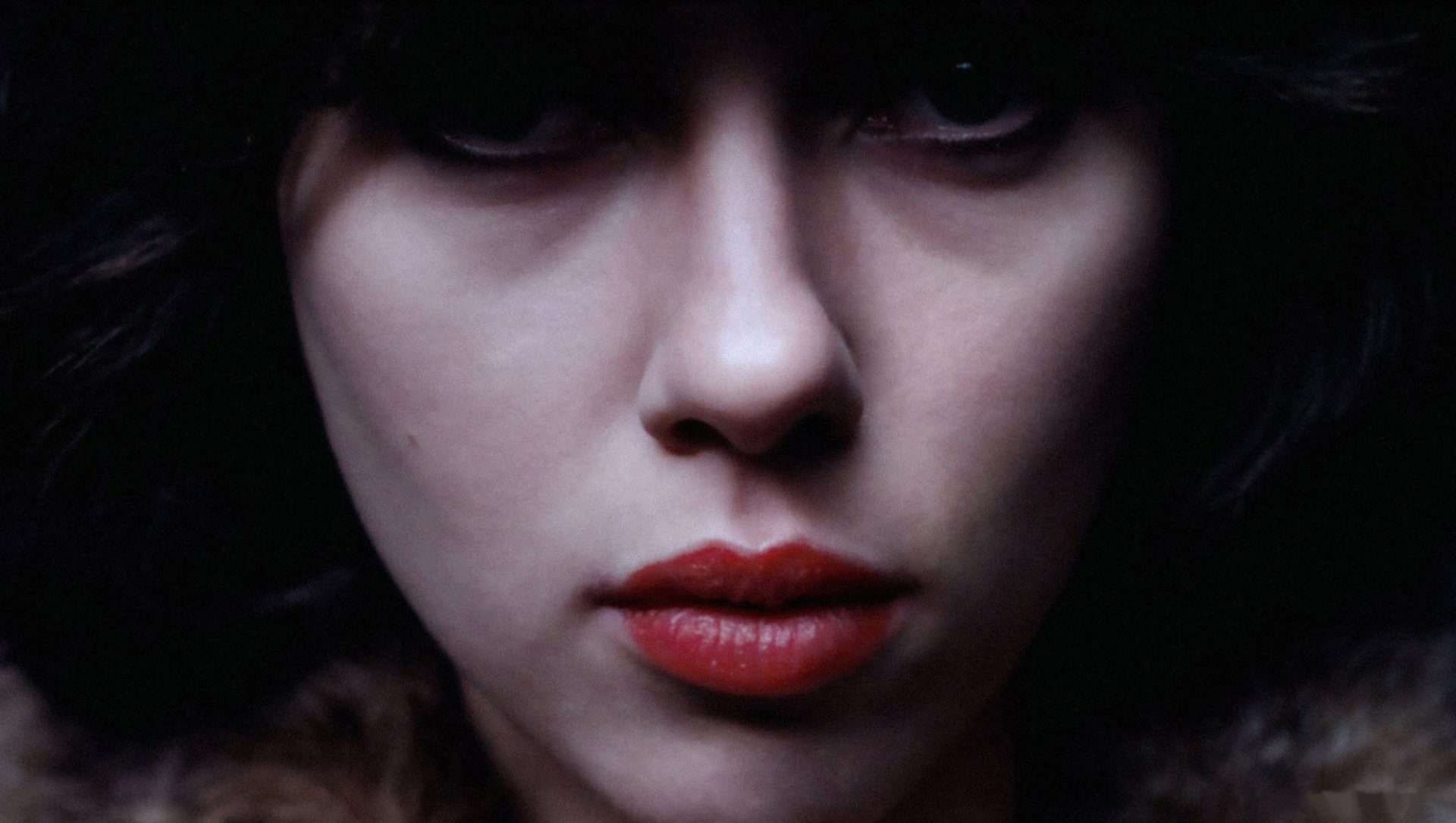 Under The Skin (2013)