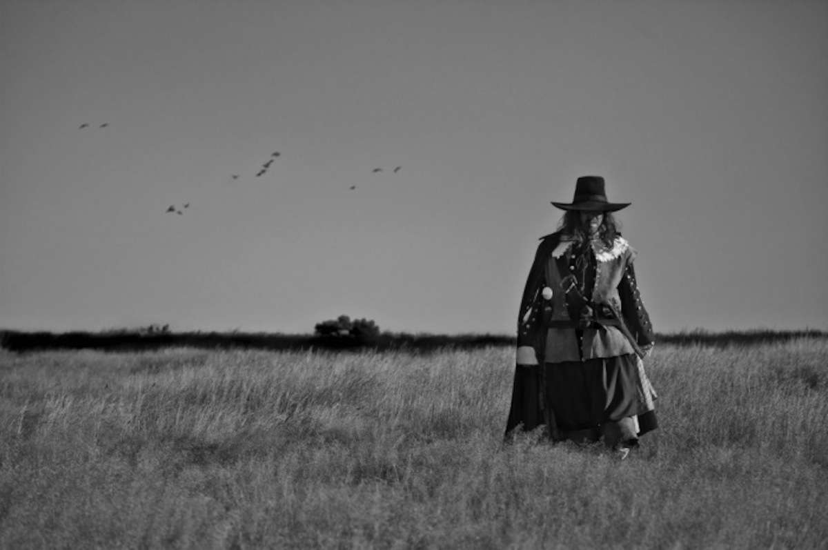 Psychedelic Thrillers - A Field in England