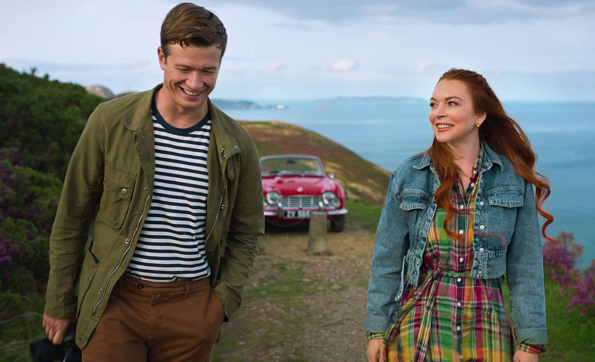 Irish Wish, (L to R) Ed Speleers as James Thomas and Lindsay Lohan as Maddie Kelly. Cr. Netflix © 2024