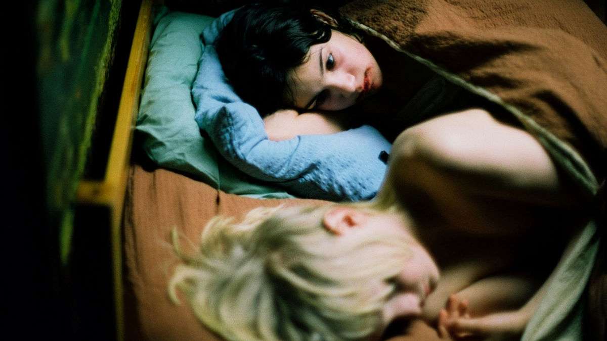 8 Movies to Watch If You Liked ‘Abigail’ (2024) - Let the Right One In (2008)