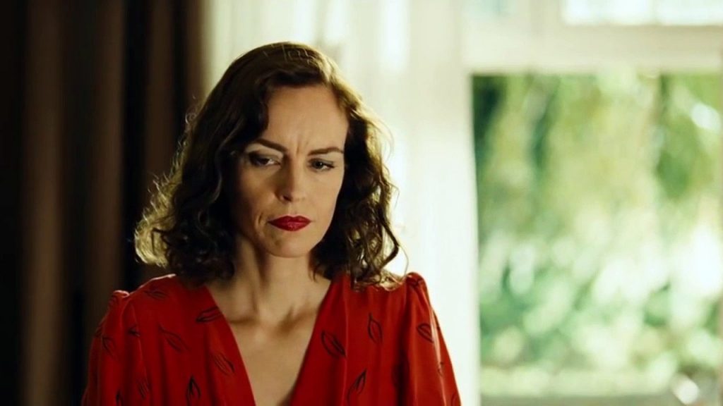 Nina Hoss in phoenix 2015