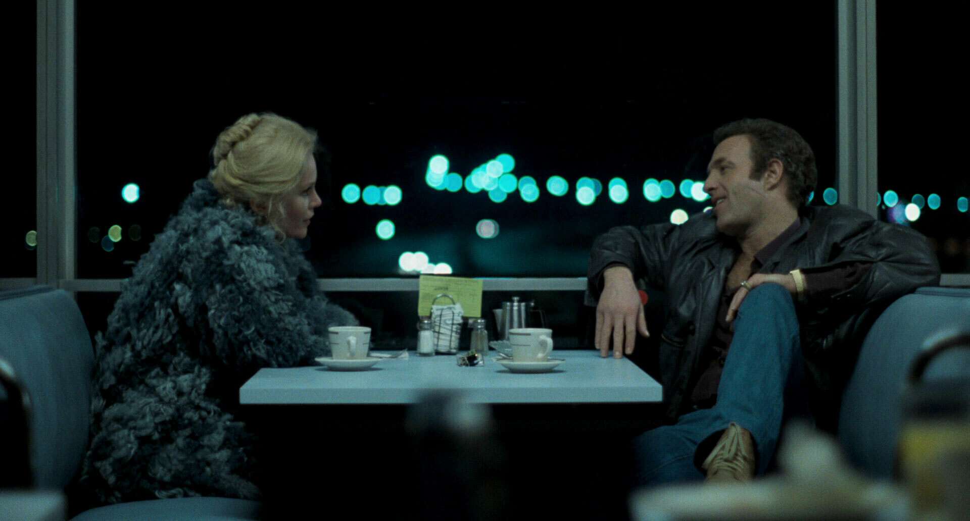 Thief 1981 Diner Scene_James Caan