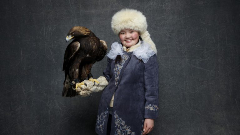 The Eagle Huntress [2016] – A Feel-Good Documentary Led by an Incredibly Charismatic Girl
