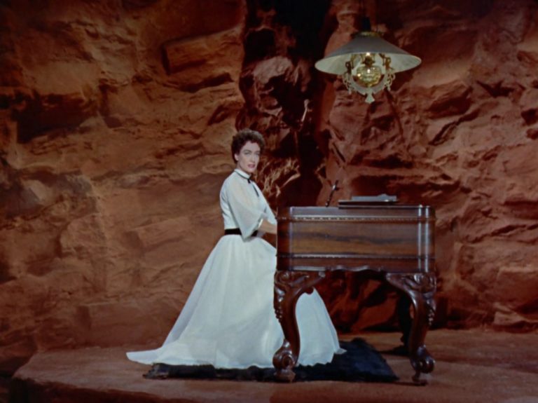 Johnny Guitar [1954] – An Extraordinary Mythical Western Classic