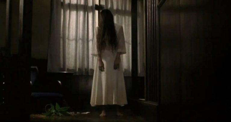 [Watch] Video Essay Exploring why “Ringu” is a relevant horror film in the era of clickbaits