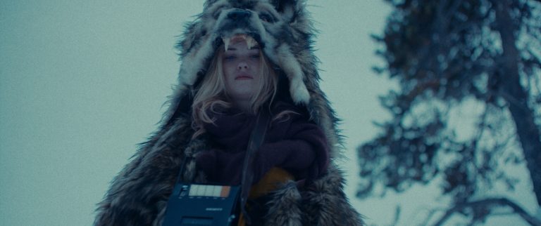 Starfish [2019] Review: A listless monster-film treading on the aftermaths of Grief