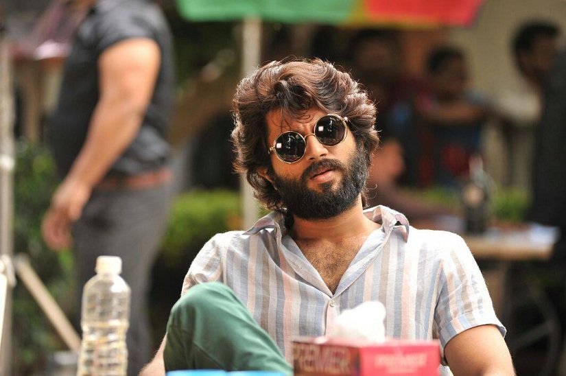 Vijay Deverakonda as Arjun Reddy