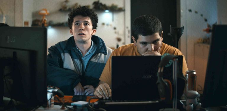 How to Sell Drugs Online (Fast) Netflix Original TV Series [2019] Review