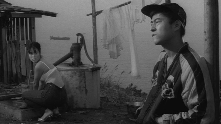 Pigs and Battleships [1961] Review – A Probing Portrait of a Marginalized Society