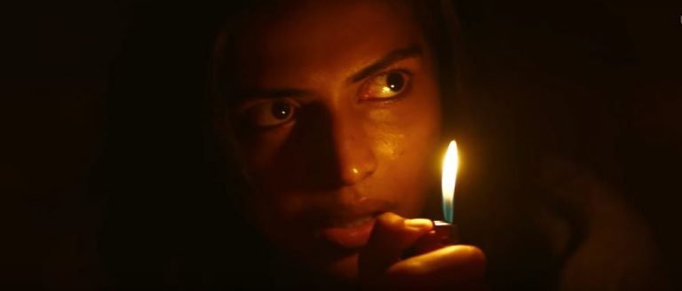 Aadai [2019] Amazon Prime Review – A muddled Feminist Drama