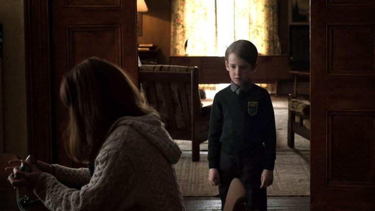 The Hole in the Ground [2019] Review: Squandered Potential