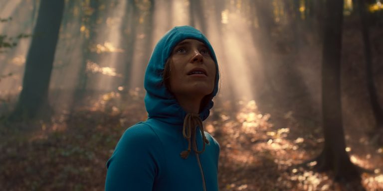Love Me Tender [2019]: ‘TIFF’ Review- Agoraphobia and the World Within
