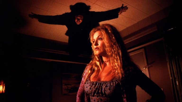 Vampires [1998] Review: Style. Swag. Savagery.