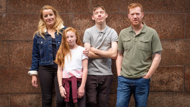 Sorry We Missed You [2019] ‘MAMI’ Review – Repercussions of shifting Gig-economy