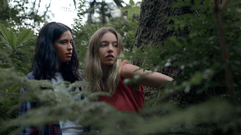 Clementine [2020] Review – An erotic thriller about concealed feelings and power struggles
