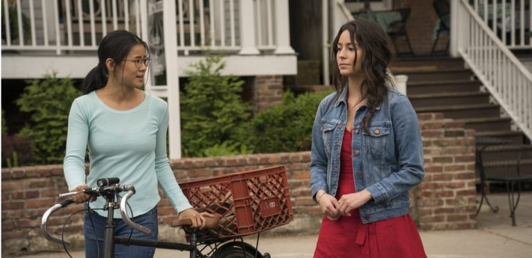 The Half of It [2020] Netflix Review: A charming and breezy coming-of-age love triangle