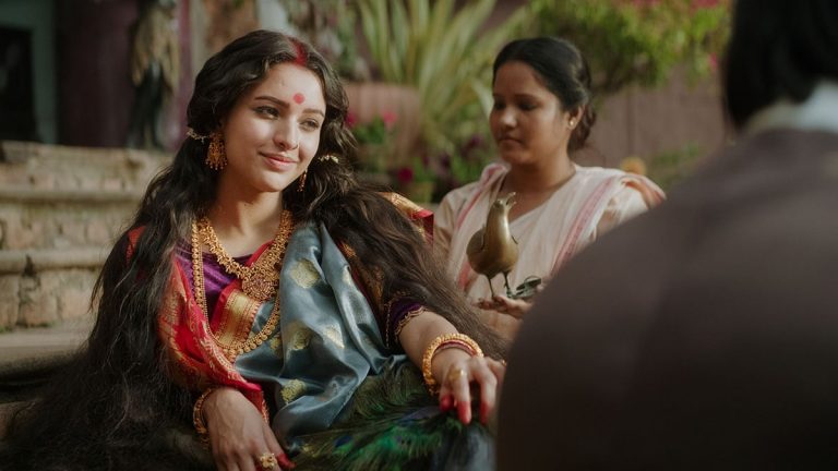 Bulbbul [2020] Netflix Review: An Attempt to Break Prisons