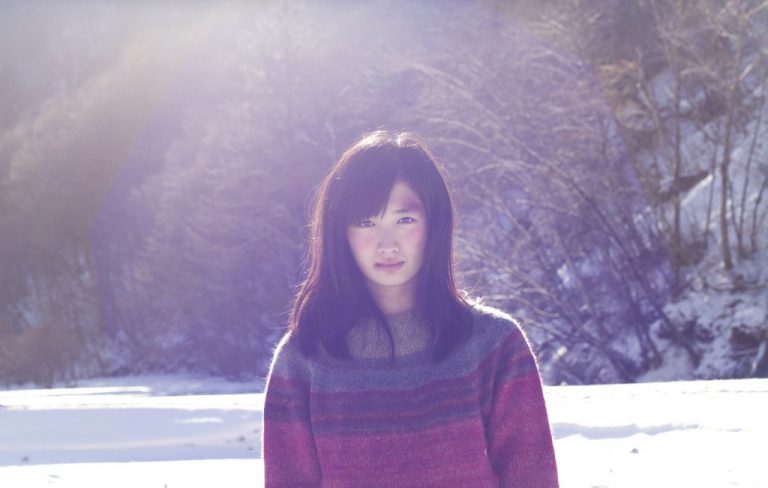 The Tale of Iya [2013] Review – A World of Natural Wonder Tinged with Mystery and Magic