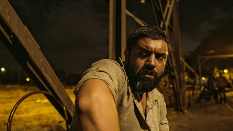Moothon [2019] Review: Searching for Hope