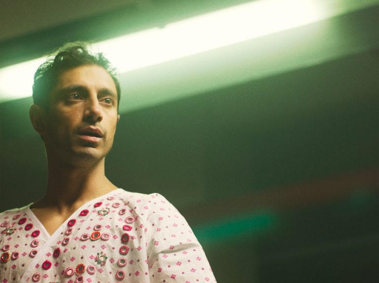 Mogul Mowgli [2020]: ‘BFI-LFF’ Review – An Elegant Examination of Family Conflict, Culture, and Self-Reckoning