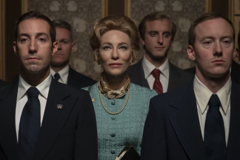 Mrs. America [2020] Review –  A tale of revolution, with a counter revolutionary at the center