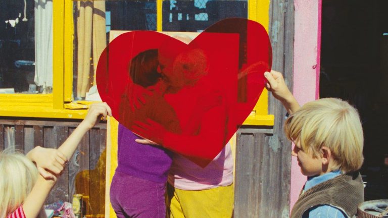 (Re)discovering Agnes Varda Through Her Short Films