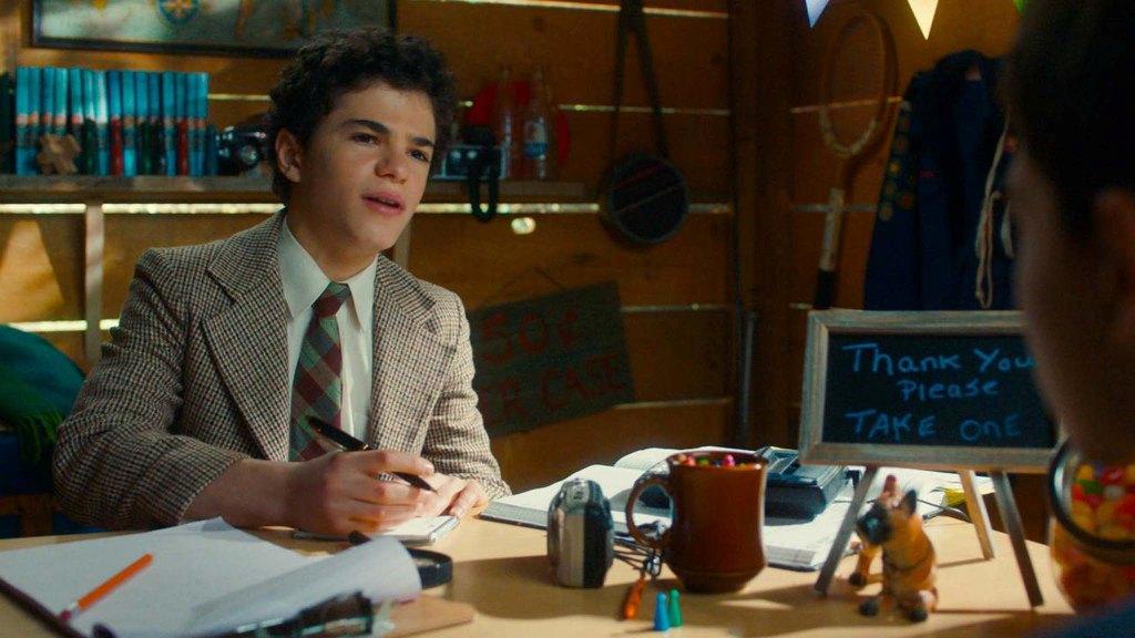 The Kid Detective [2020] Review – Sleuthing in a Notably Darker and  Self-Aware World - High On Films