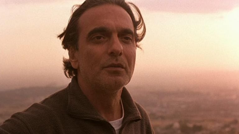 Taste of Cherry [1997]: The Absurdity of Suicide