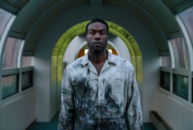 Candyman (2021) Review: The Voices Hidden in the Shadows