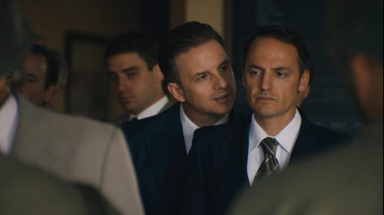 Azor [2021] Review: A Solid Thriller that Engrosses More than It Thrills