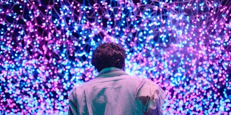 Dug Dug [2021]: ‘TIFF’ Review – A satire on religious faith, myth making and the politics of it all