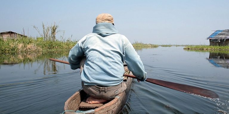 Loktak Lairembee [2016] MUBI Review – A Poignant, Poetic Tale from the Floating Islands in Loktak Lake