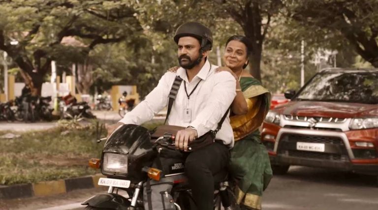 Rathnan Prapancha [2021] Review: An Emotional Tale Marred By The Mediocre Narration