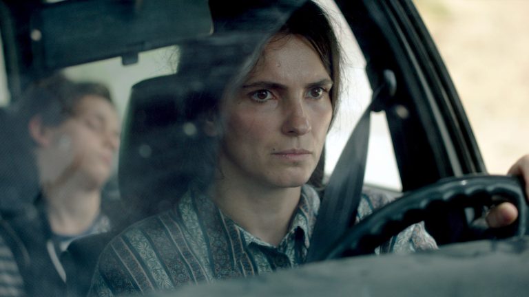 Hive (2021) Review: A Unique in Its Own Way Feminist Drama, Set in War Ravaged Kosovo