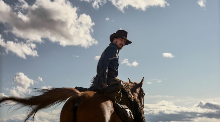 The Power of the Dog [2021] Review : Jane Campion returns to shake up the Western genre in one of the best films of the year