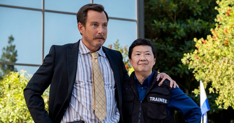 Murderville (Season 1) ‘Netflix’ Review: Will Arnett led improvisational Comedy show is as Funny as his Guest Stars