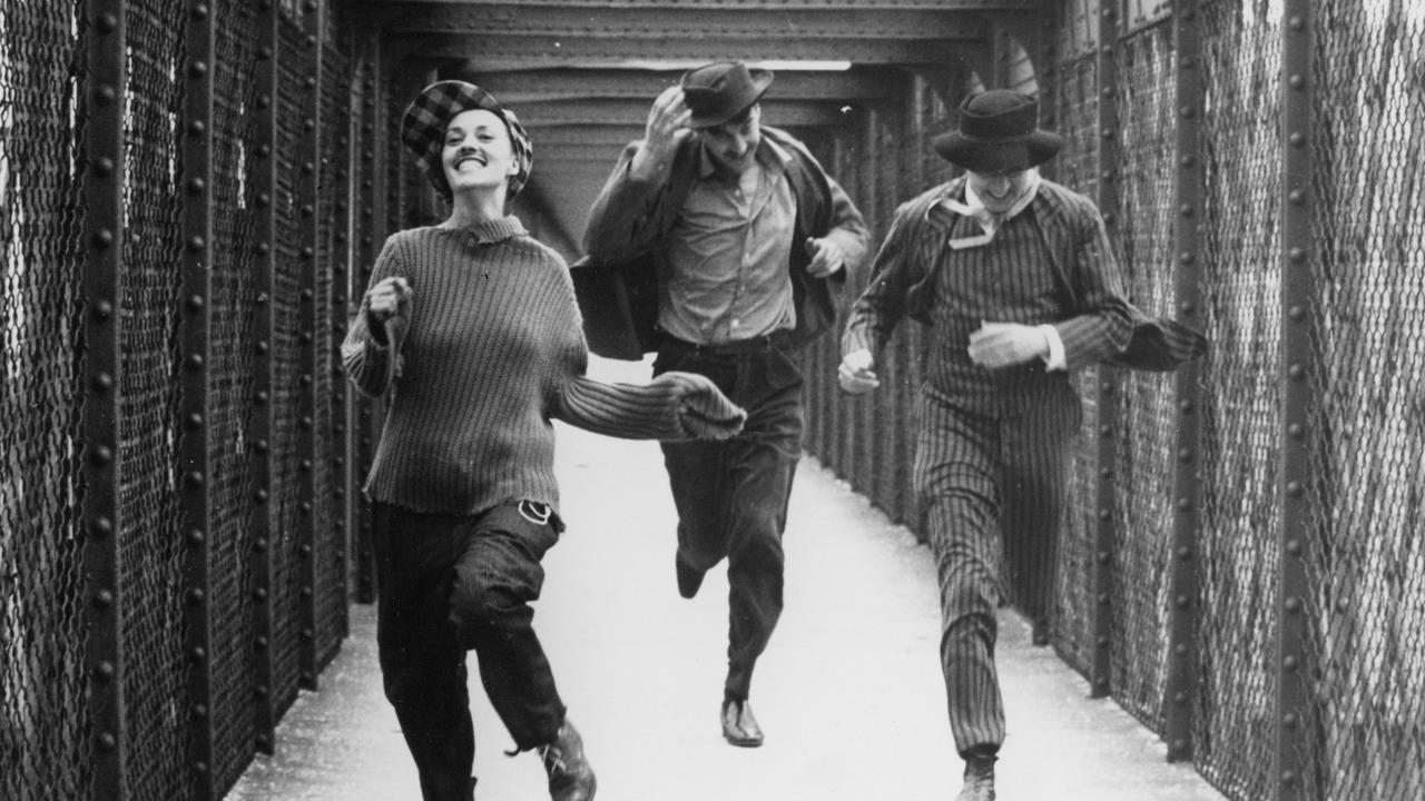 Romantic Movies on MUBI - Jules and Jim
