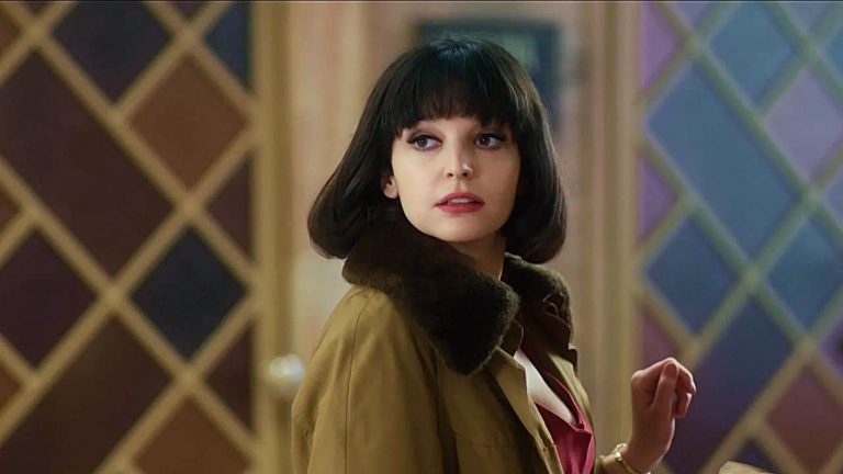 Autumn Girl [2022] ‘Netflix’ Review: An impressive biopic that is entertaining and interrogative