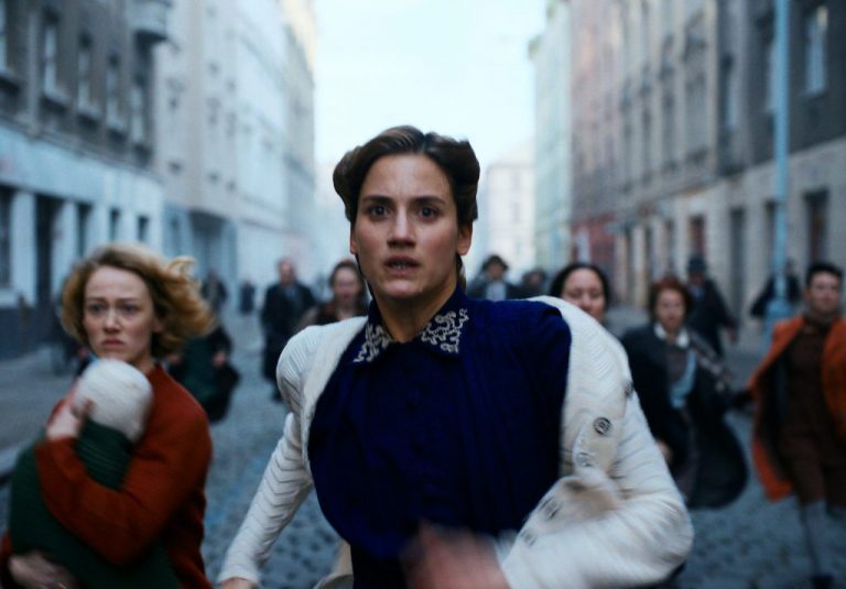 The Bombardment [2022] Netflix Review: Smart and balanced look at an obscure calamity