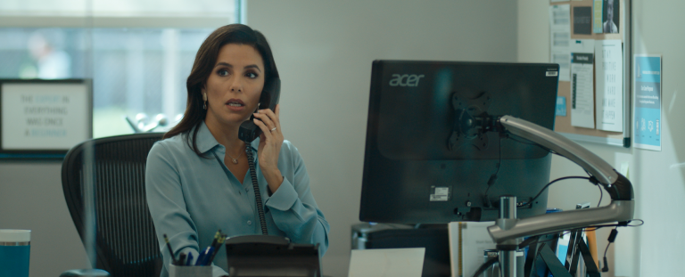 Unplugging [2022] Review: A Relatable Comedy about Digital Detox that Shines Through All Odds