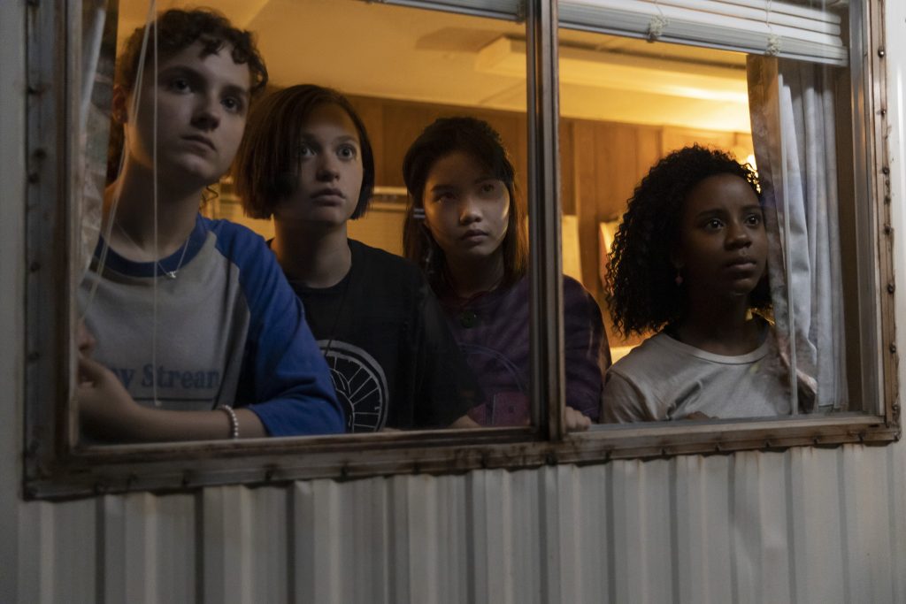 Paper Girls (Season 1) Review Recap Ending Explained (1)