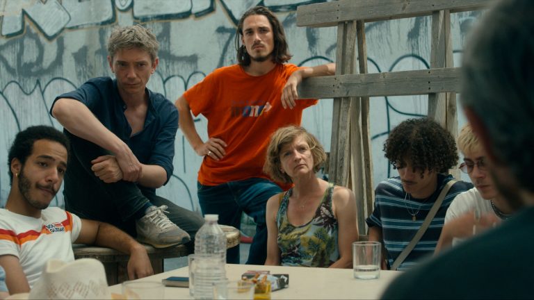 Beating Sun [2022] ‘Venice’ Review: Swann Arlaud is Superb in This Assured Phillppe Petit Drama