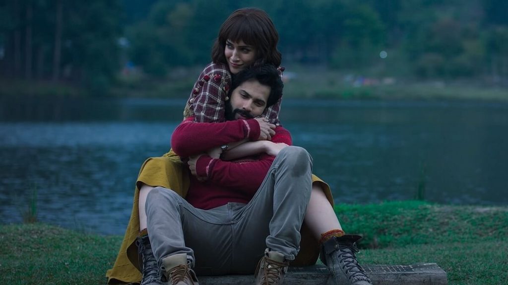 Varun Dhawan & Kriti Sanon in Bhediya (2022) Review