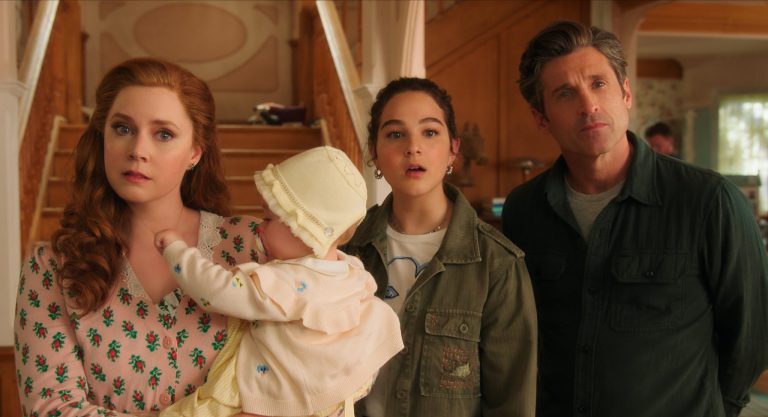 Disenchanted (2022) Review – Amy Adams still enchants in this inferior sequel we wish to unwish