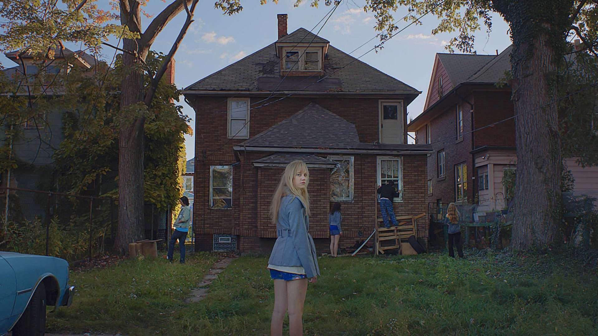Horror Movies on Max_It Follows