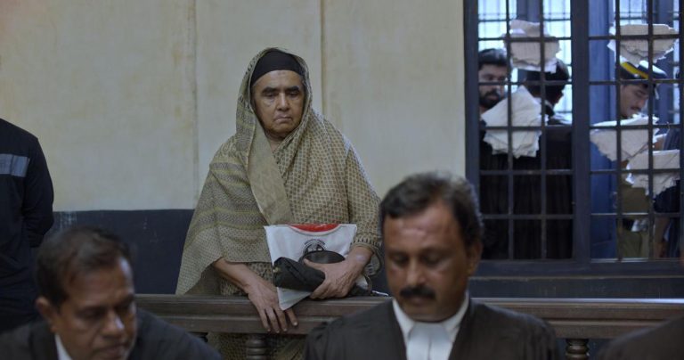 Saudi Vellakka (2022) Review: Sluggish screenplay distracts from an interesting story