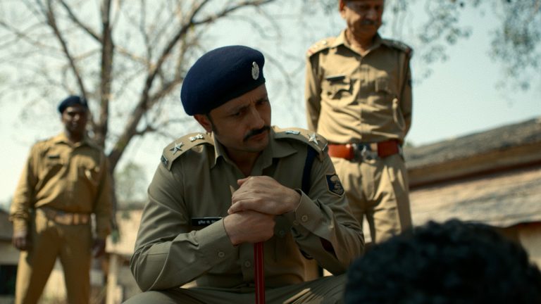 Jehanabad – Of Love & War (2023): A substandard love story serves as a facade for a larger political and revolutionary agenda