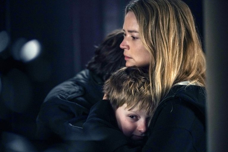 All to Play For (2023) ‘Cannes’ Movie Review: A solid lead performance and rooted conflict make the implausibilities of this custody drama feel acceptable
